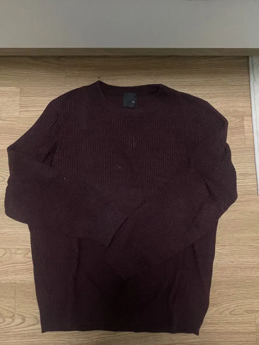 H&M Burgundy Knit