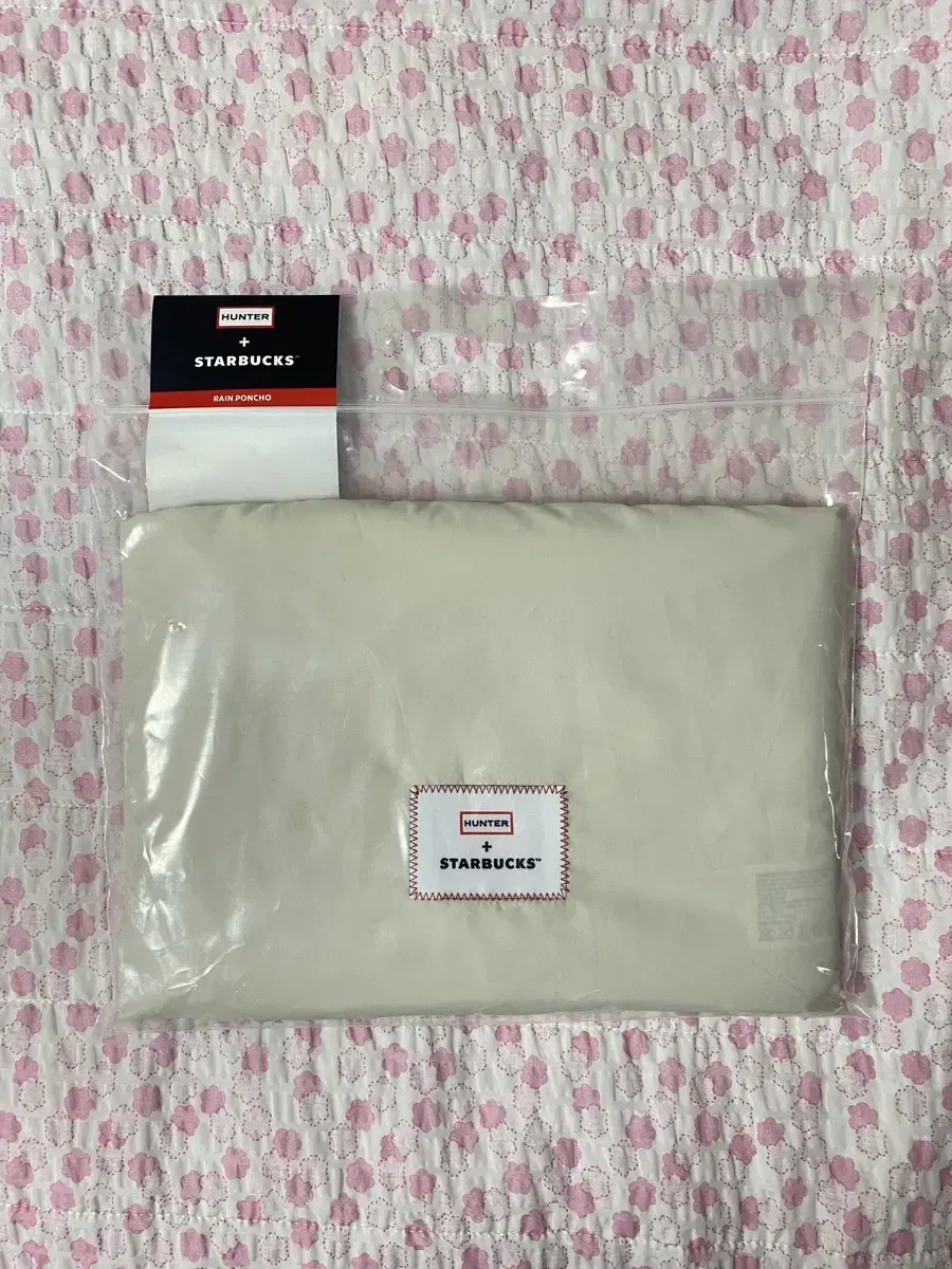 Starbucks hunter Poncho Ivory sealed Sell New