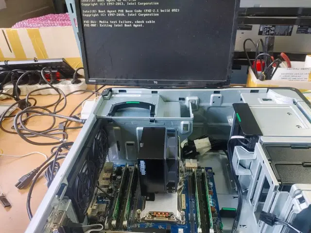 HP Z640 저렴하게 판매합니다.