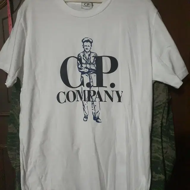 씨피컴퍼니 cp company M 반팔티 셔츠 중고미품