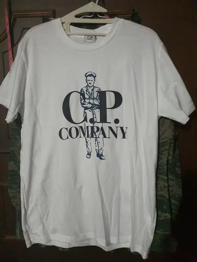 씨피컴퍼니 cp company M 반팔티 셔츠 중고미품