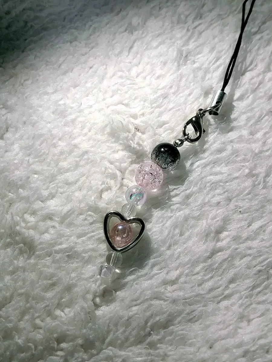 [Shine] black pink Heart Beads Keyring