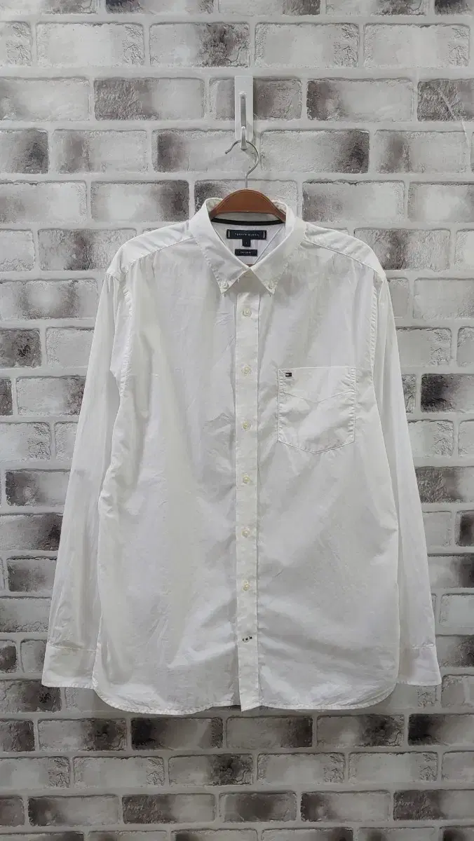 95 Tommy Whiteshirt 068