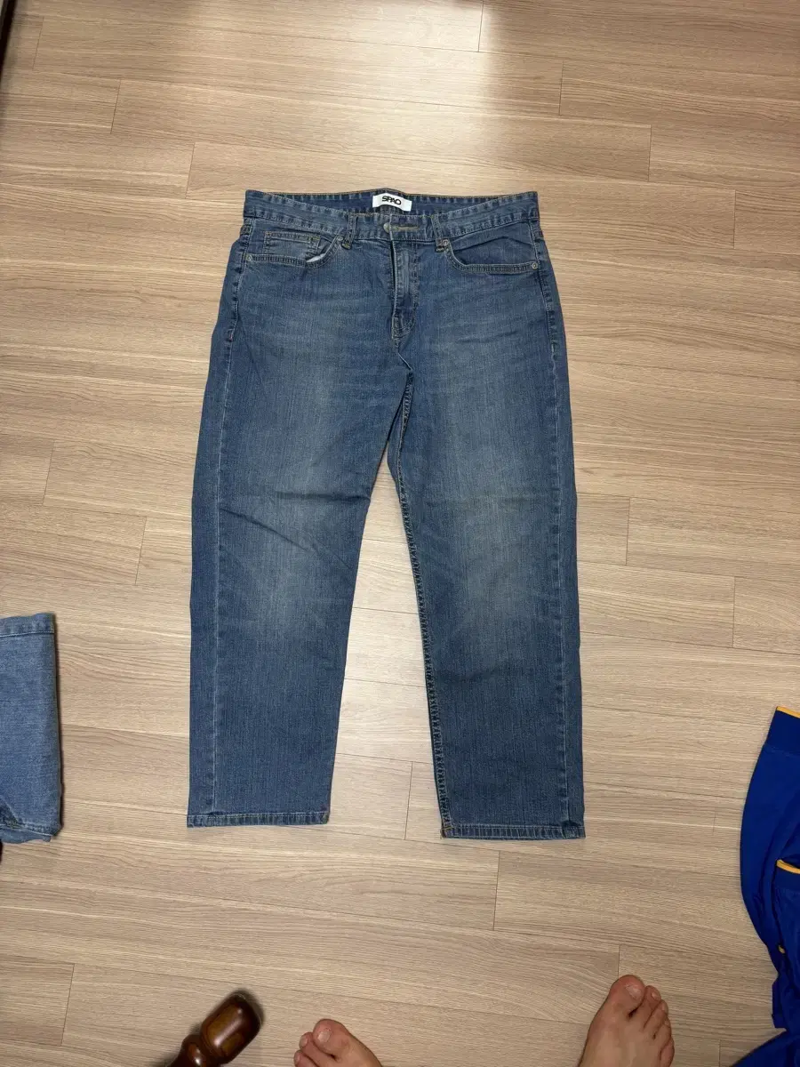 Spao jeans Wide fit. Slim fit.