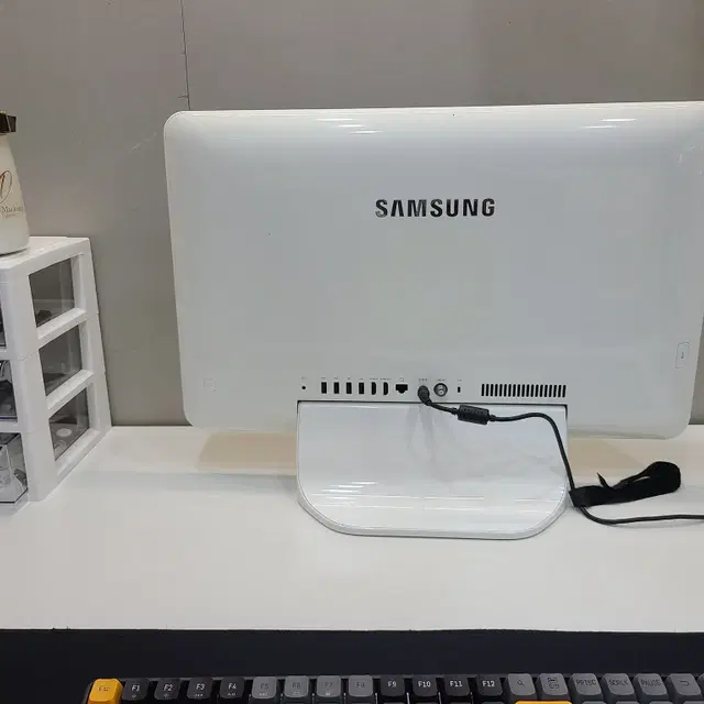 삼성 올인원 PC (모니터에 PC가?)