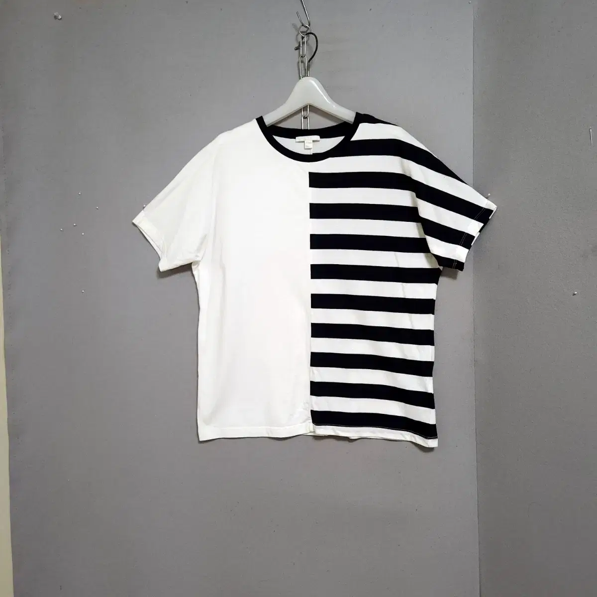 COS COS Striped T-Shirt S n7909 Ashley Store