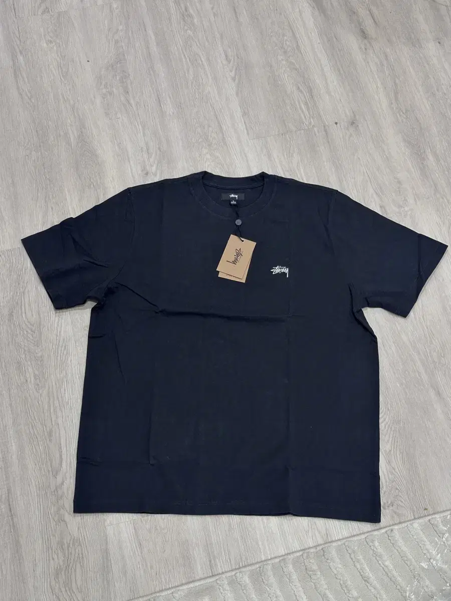 Stussy Stock Logo SS crew shirt