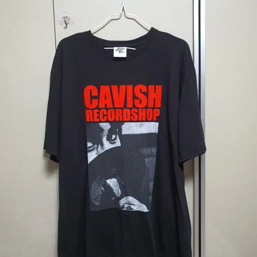 CAVISH DESIGN SELLER  반팔티셔츠(L)