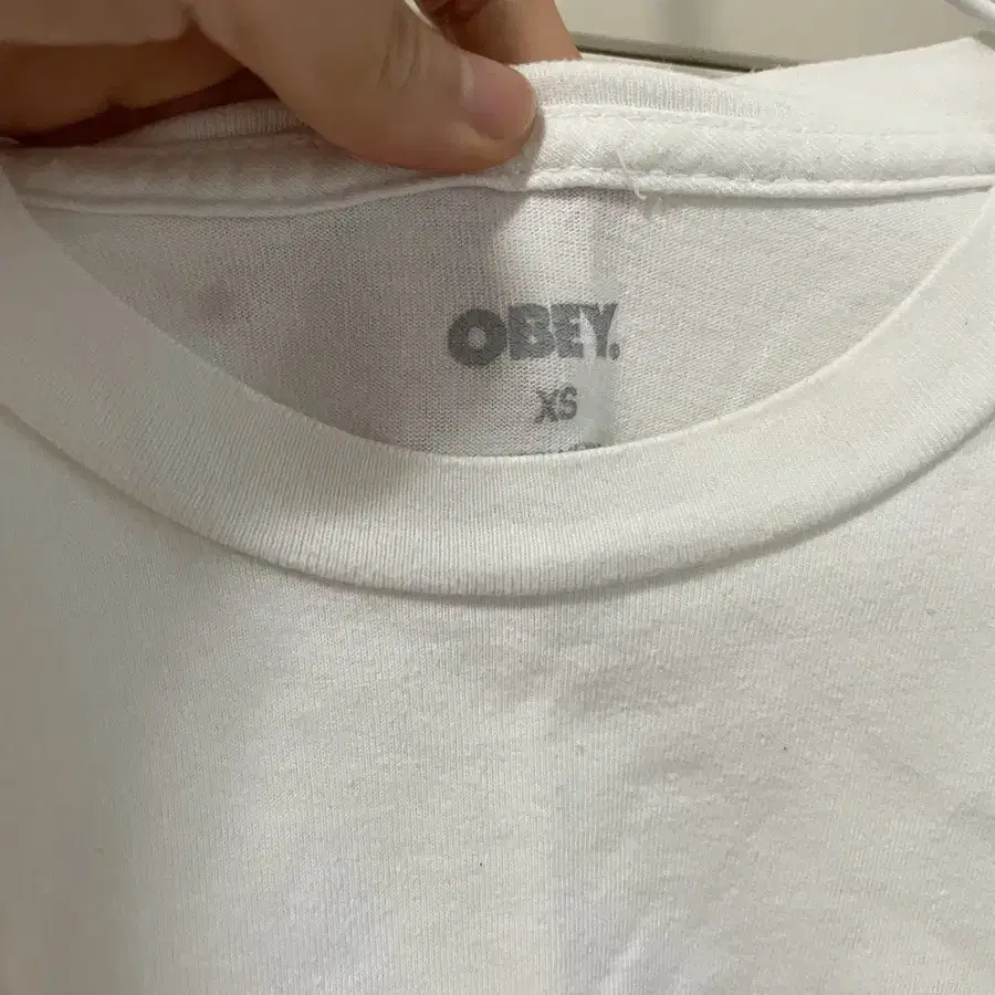 오베이 반팔 obey