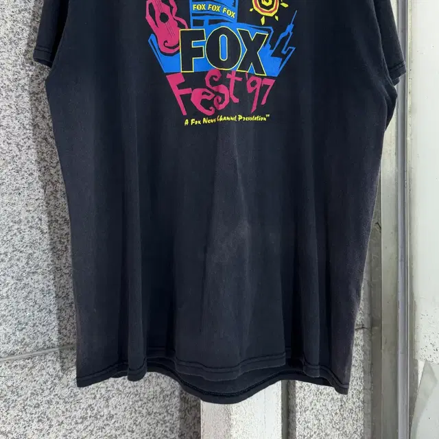 90s 델타 FOX TV 그래픽 반팔티