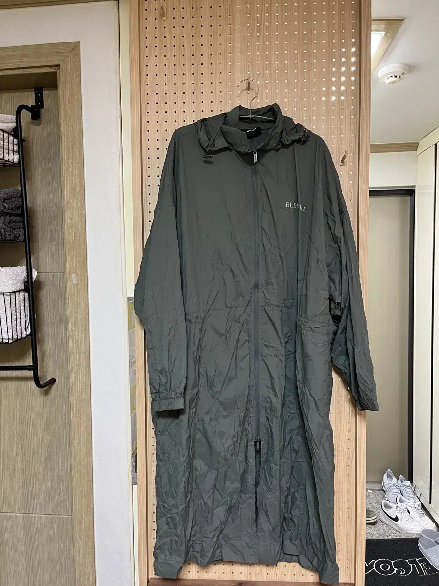 I am selling a size L vintril raincoat.