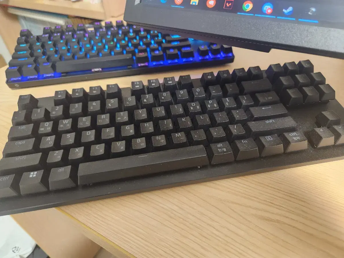 (Quick sale) Laser Huntsman V2 TKL