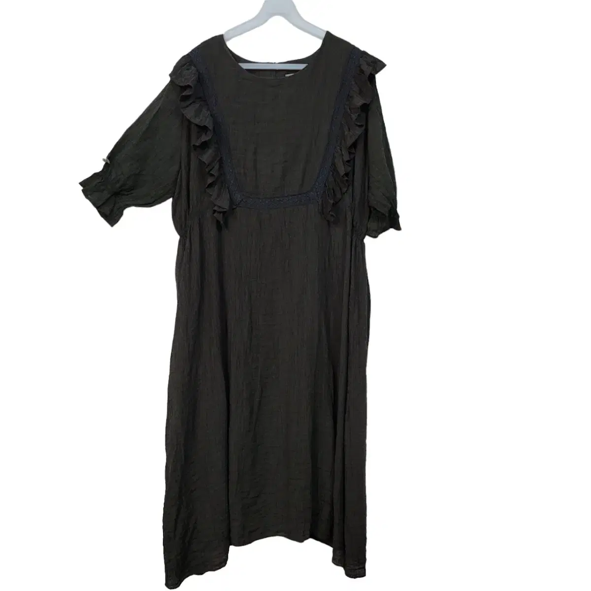 lightweight, comfortable and generously sized poly-blend black round ONEPIECE