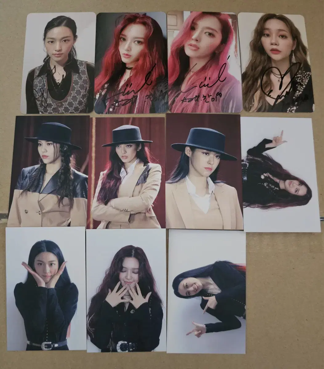 AOA AOA sign poca Sell photo cards