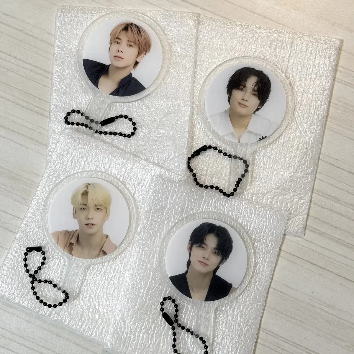 TXT Concert luckydraw keyring ld wuchiwa md soobin yeonjun taehyun Hueningkai