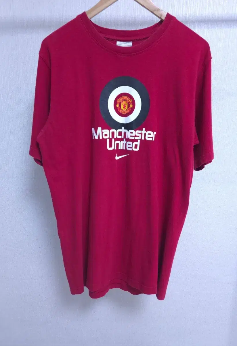 Nike Man Utd Vahn Short Sleeve 52. Total 72