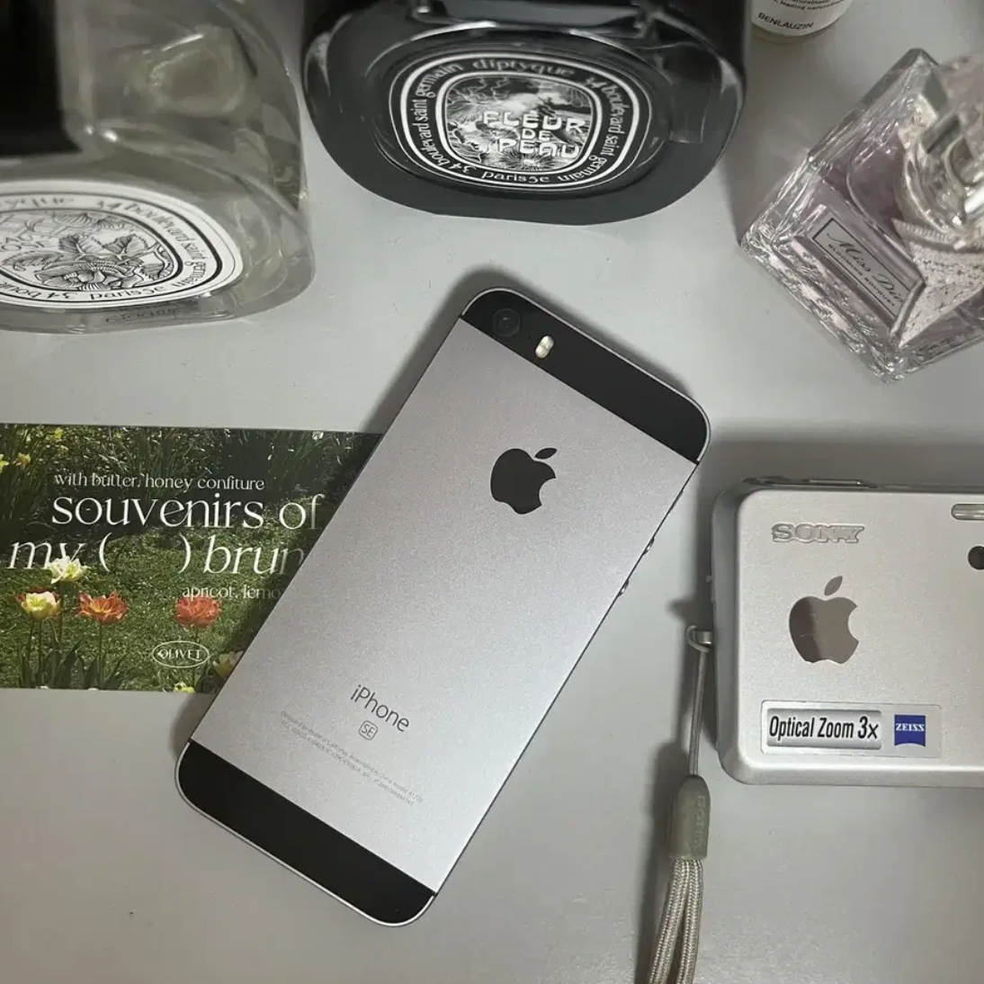 iPhone SE1 64GB (실버, 스페이스그레이)