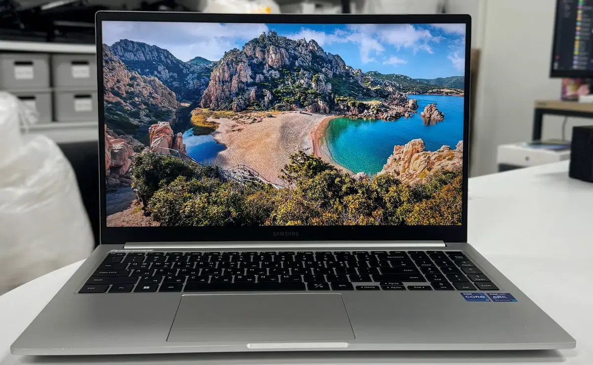 [삼성]갤럭시북2 NT750XEE-X71A i7/16GB/512GB