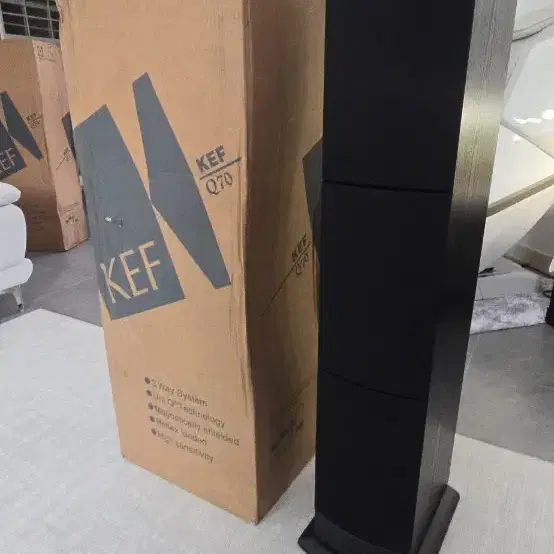 영국제 KEF Q70 동축스피커