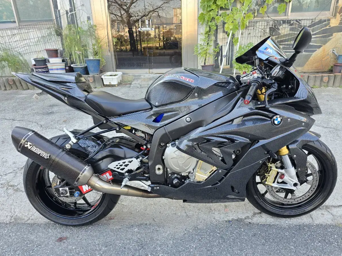 2013년식 bmw s1000rr 신형 컨버전 엔진상태 최상입니다