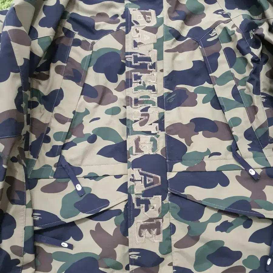 bape 고어텍스자켓 M