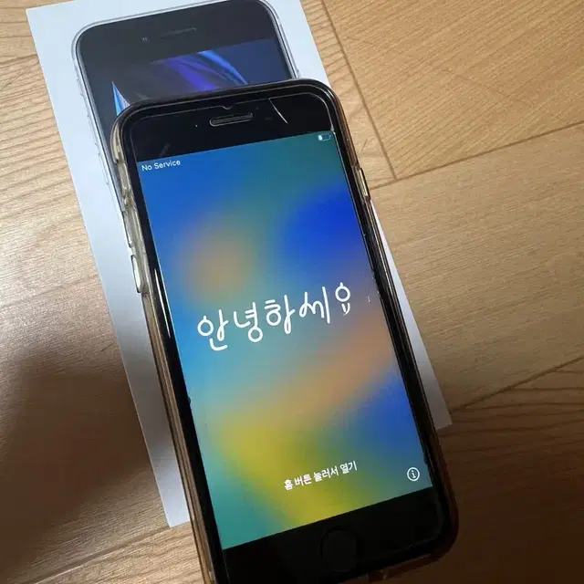 아이폰 se2 64GB