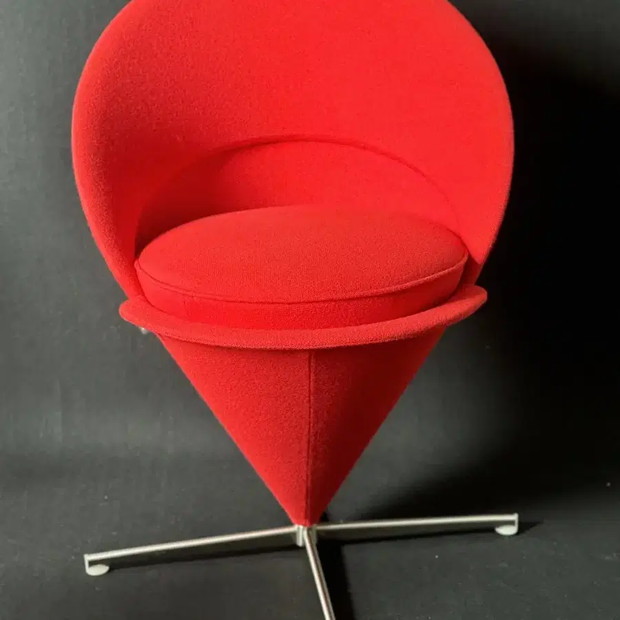 비트라 콘체어 Vitra cone chair 베르너 팬톤