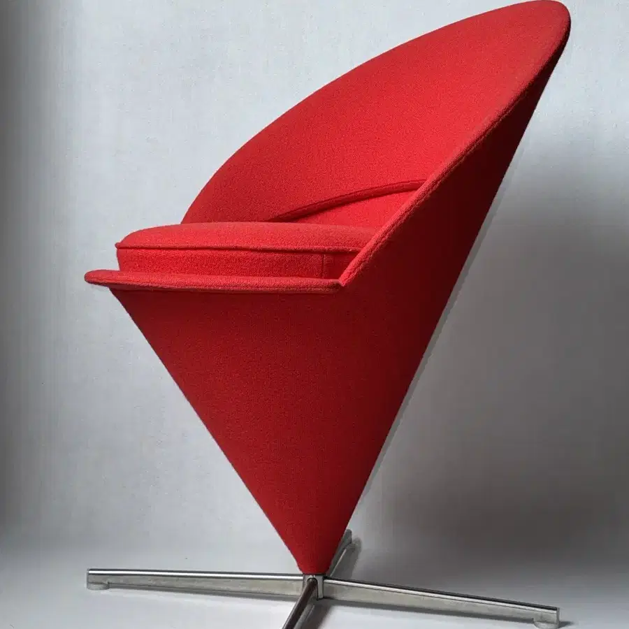 비트라 콘체어 Vitra cone chair 베르너 팬톤