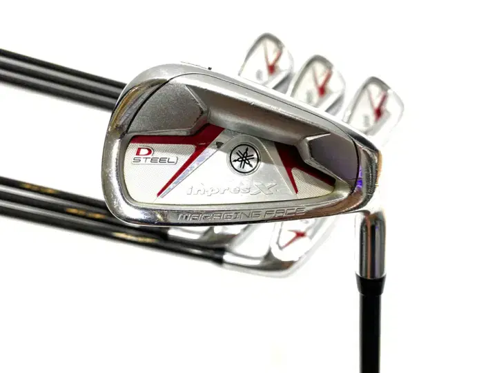 Yamaha NEW DSTEEL Carbon S 7-iron set