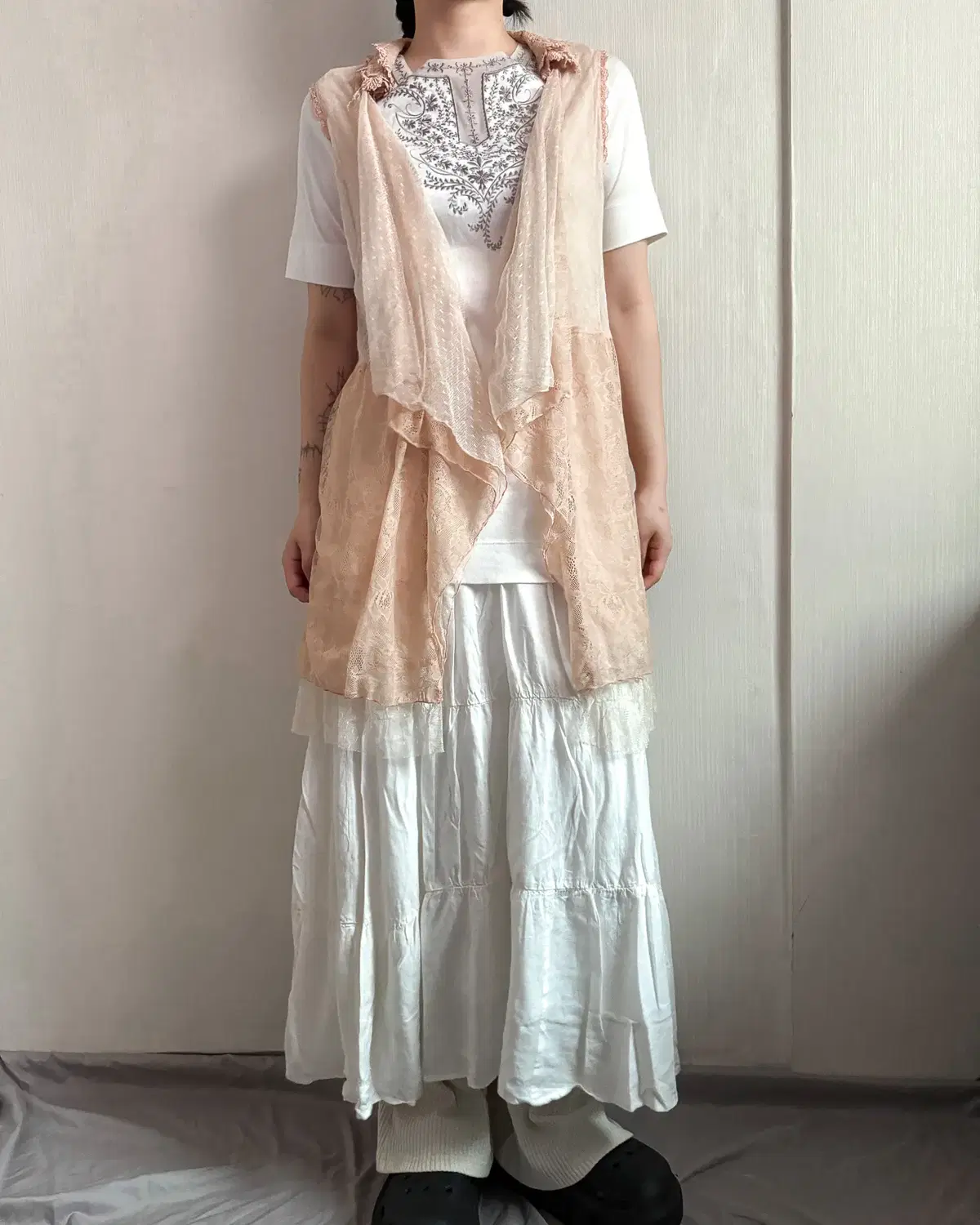 axes femme lace vest