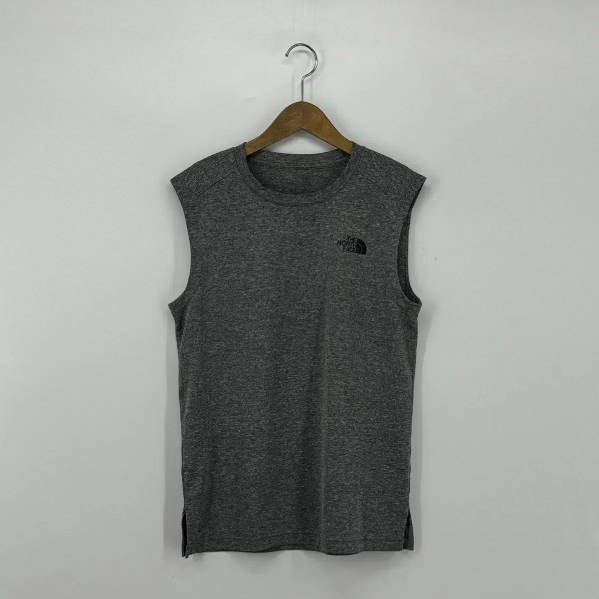 The North Face Sleeveless T-shirt (M size / GRAY)