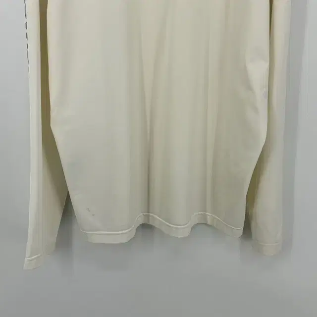 케이스위스 기능성 반폴라 긴팔 티셔츠 (105 size / IVORY)