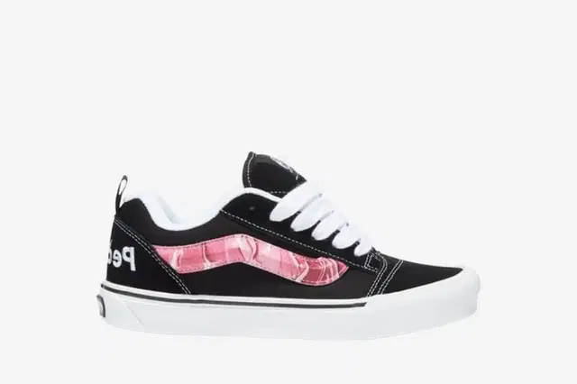 Vans x Peaches. Knu-Skool Black Pink