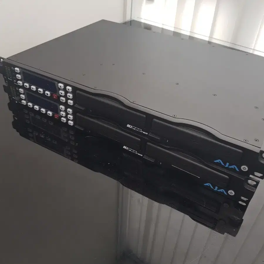 AJA KI PRO RACK 아자 키 프로 랙 SSD 포함 방송용 레코더