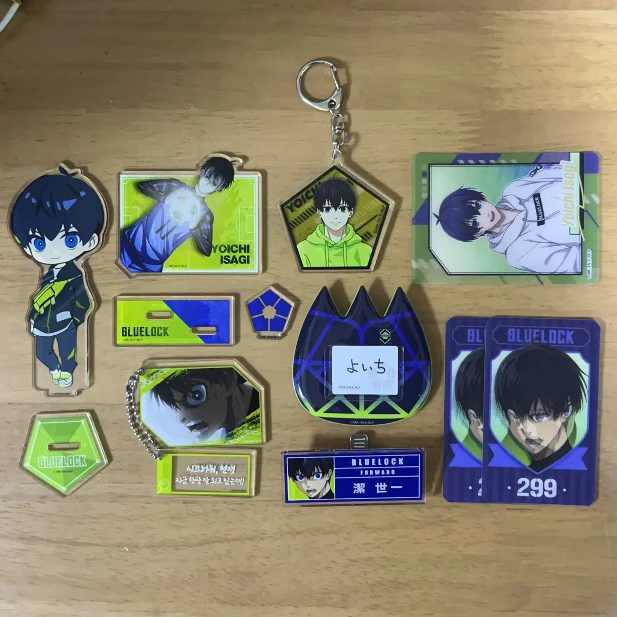 BLUELOCK Isagi Yoichi AnyPlus acrylic lenticular keyring etc bulk sells