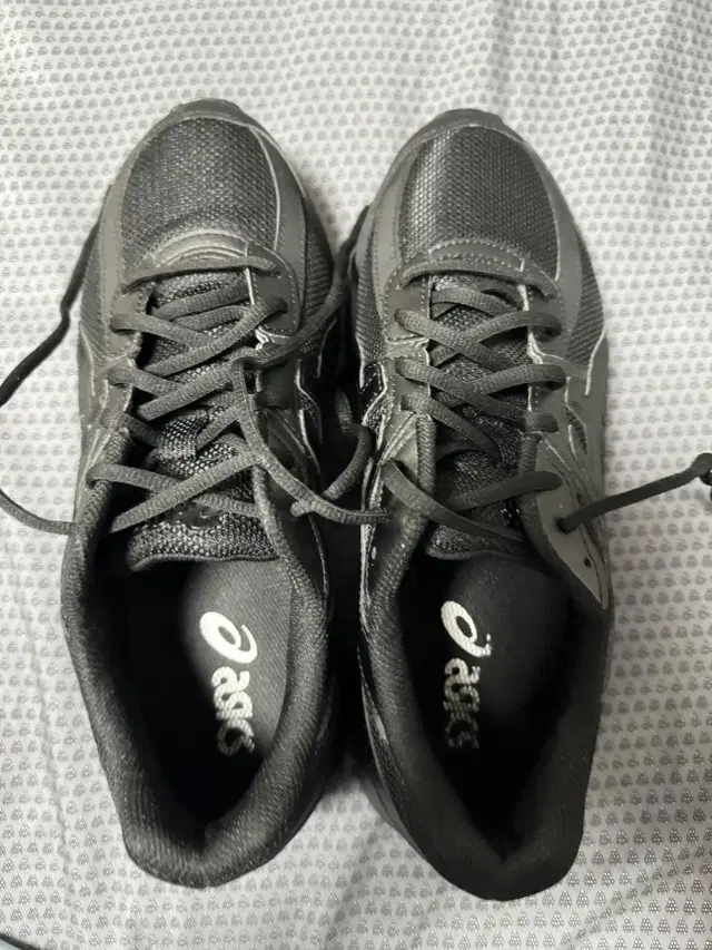 Asics Jog 100 S Black 280사이즈 (1회 착용)