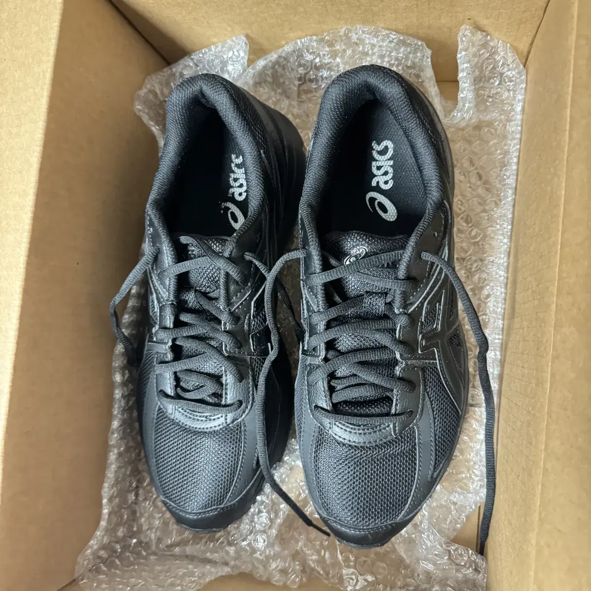 Asics Jog 100 S Black 280사이즈 (1회 착용)