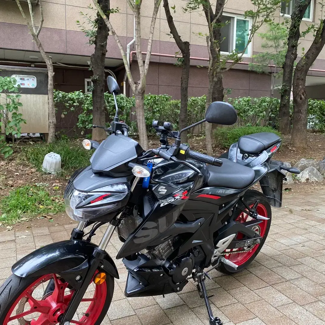 2019년 GSX-S125 깨끗한 바이크 판매합니다.