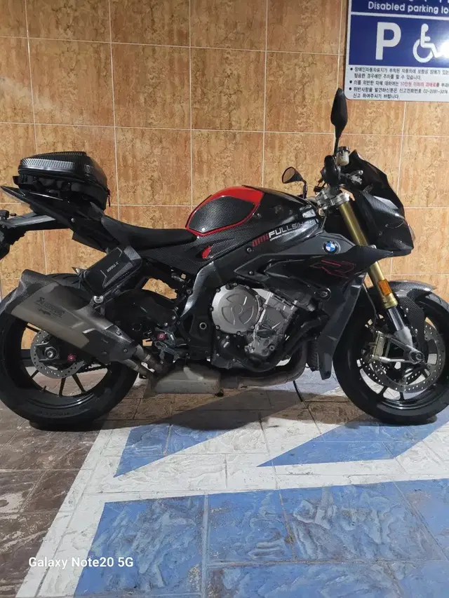 bmw s1000r 판매.대차합니다