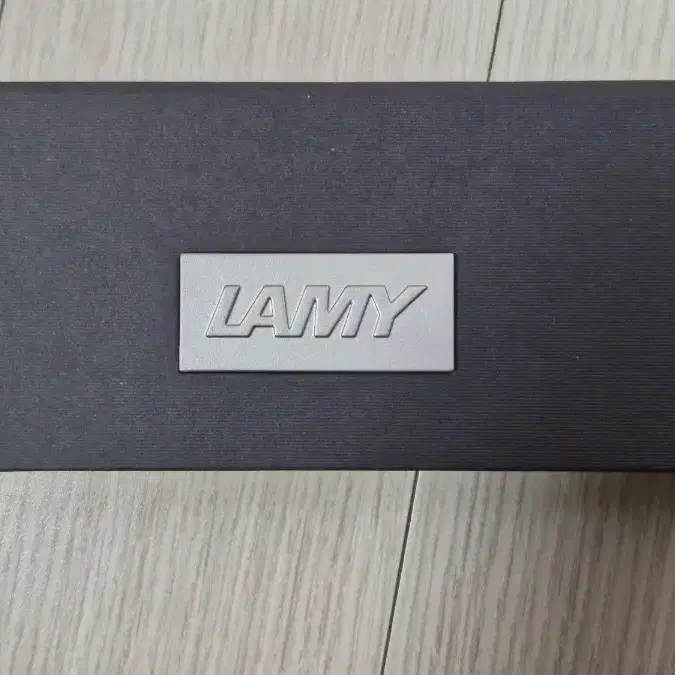 LAMY 라미 사파리 화이트 만년필