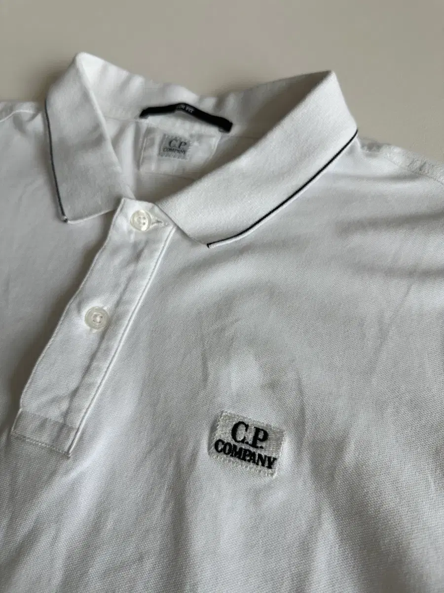 CP Company 반팔 (100)