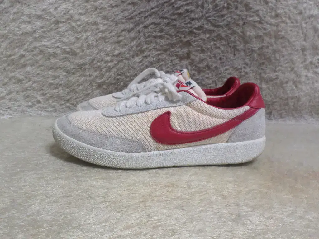 FLUFFY 280 Nike KILLSHOT Gym Red White Sneakers Used Shoes