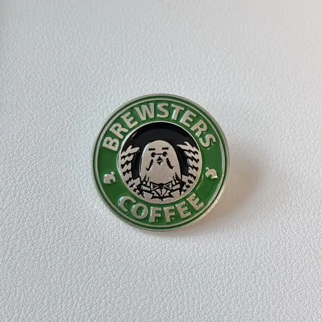 [새상품] 동물의숲 마스터 뱃지 brewsters coffee