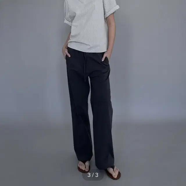 스튜디오 솔트 SQUARE RIP BLOUSE_BEIGE