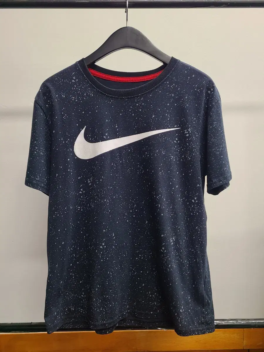 Nike Painting T-Shirt