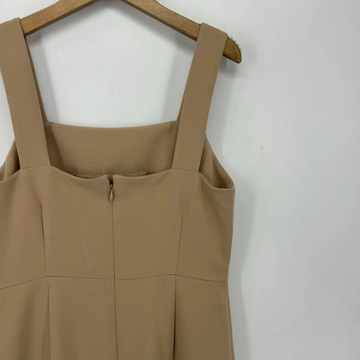 MIXXO 미쏘 뷔스티에 민소매 원피스 (S size / BROWN)