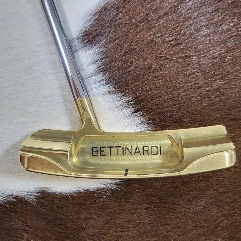 새제품) 베티나르디 Bettinardi 벤츠클래식 금장 한정판 퍼터