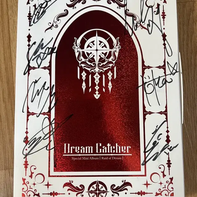 드림캐쳐 Dreamcatcher 친필 싸인 앨범