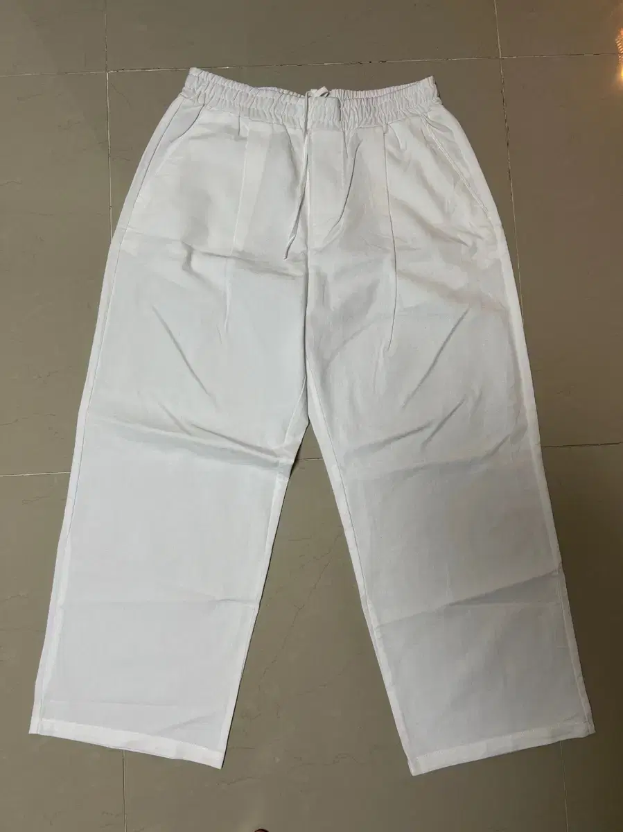 Rafferty Store Linen Pants