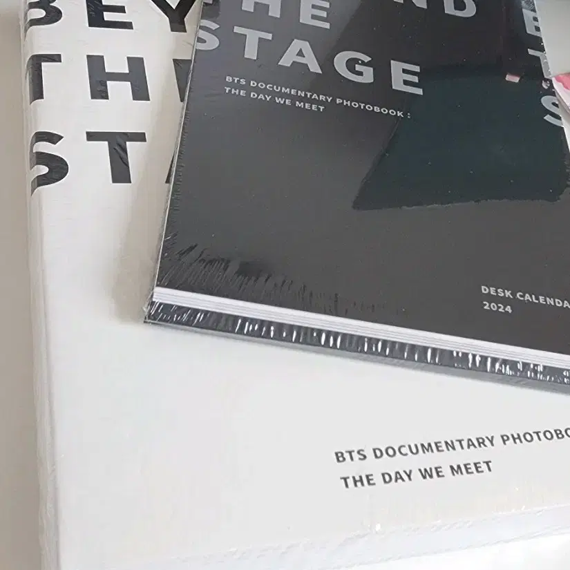 방탄소년단 BEYOND THE STAGE 책 캘린더 달력